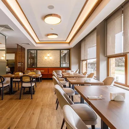 מלון Regnum Bansko Mountain Resort בנסקו