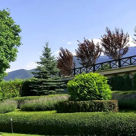 Hotel Regnum & 5*